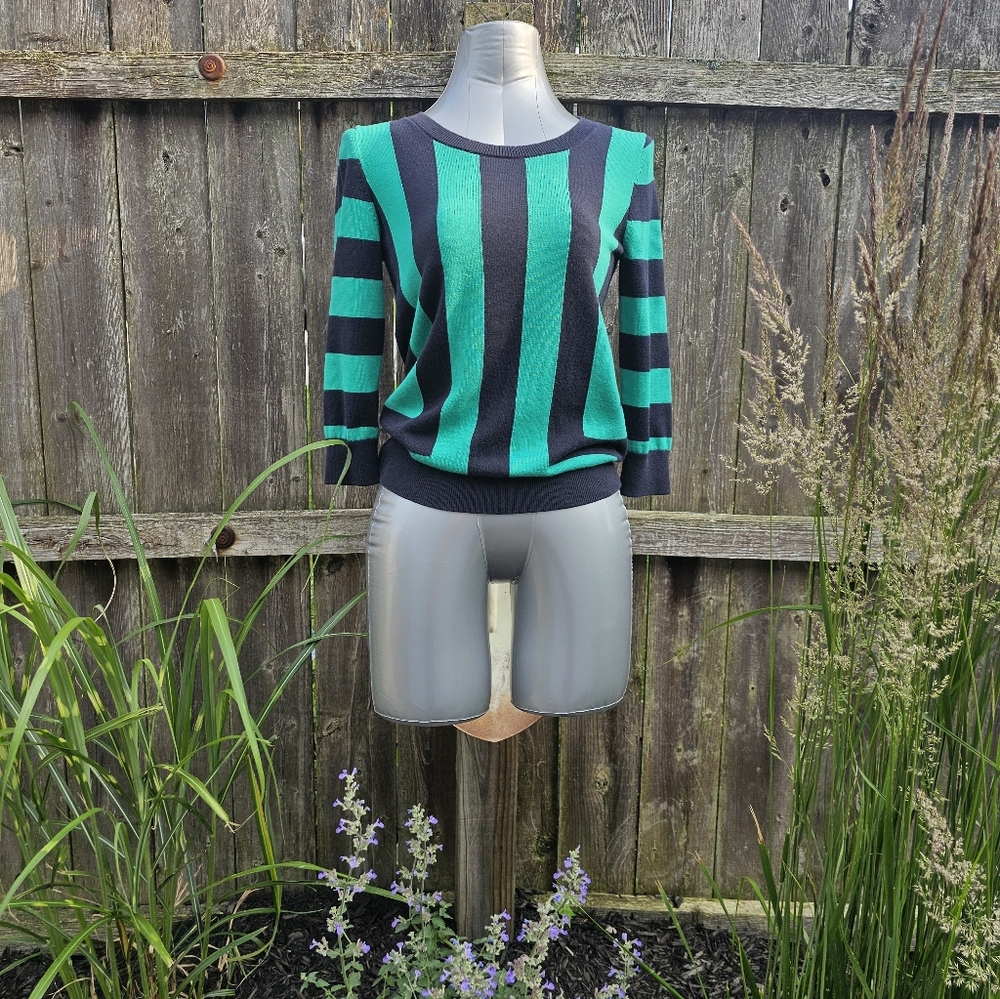 Banana Republic lightweight sweater